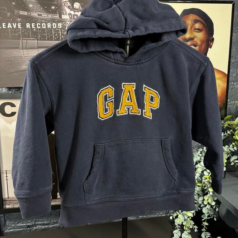 GAP Kids Embroidered Logo Pullover Hoodie - Size Small 6/7